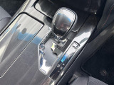 店舗にて現車の確認もいただけますので、お電話で在庫のご確認の上是非ご来店くださいませ。