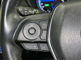 ステアリングスイッチ装備!運転しながら手元でオーディオの操作などができます。