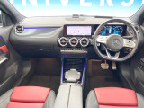 GLAクラス GLA200d 4マチック AMGライン 4WD 
