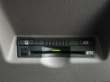 ETC車載器付きです。高速道路の料金所もスムーズに通過できます。※別途セットアップ費用が必要となります。