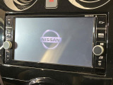 【純正ナビ】人気の純正ナビを装備しております。ナビの使いやすさはもちろん、オーディオ機能も充実!キャンプや旅行はもちろん、通勤や買い物など普段のドライブも楽しくなるはず♪