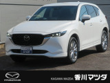 ミドルサイズSUV「CX-5」が入荷しました。内外装ともに高級感あふれるグレードである、エクスクルーシブモードです。高年式車になっております。