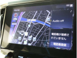 純正ナビを装備。タッチパネル式で使いやすく、お出かけもラクラクです。