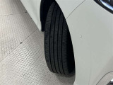 タイヤサイズは225/60R18!残り溝は5ミリ程度です!