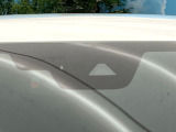 【i-ACTIVESENSE】走行中に前方の車両等を認識し、衝突しそうな時は警報とブレーキで衝突回避と被害軽減をアシスト。より安全にドライブをお楽しみいただけます。