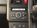 オートエアコンを装着しておりますので車内をお好みの快適な温度に保つことが可能です!