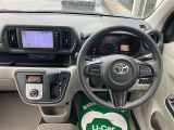 広々とした車内空間です。