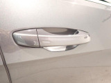 リヤシートを倒せば長さのあるお荷物も楽々!!