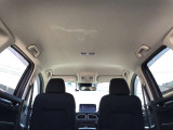 天井も綺麗です☆私は中古車を見るときに天井を良く見るようにしています☆ここが綺麗な車は車内が綺麗なことが多いです☆