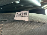 品質へのこだわり!フロアマットやシートなど車内をキレイに清掃し、ニオイや汚れなどを徹底的にクリーニングしてもらっております。室内はピカピカです☆