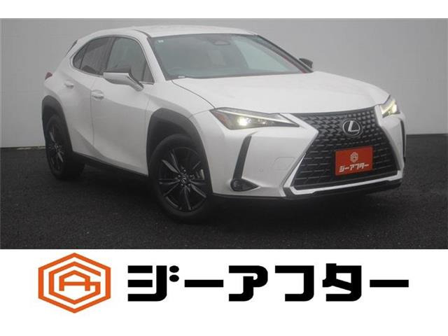 UX 300h バージョンC 4WD 禁煙車 純正12.3インチナビ バックカメラ