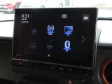 ナビゲーションは純正9インチコネクトナビ(LXU-247NBi)を装着しております。AM、FM、CD、DVD再生、Bluetooth、音楽録音再生、フルセグTVがご使用いただけます。