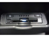 ★ETC付きです。高速道路料金所での小銭の出し入れや雨天時における窓の開け閉めなどの煩わしさが解消できます。料金所の通過もスムーズで快適ですよ。