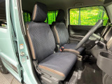 運転席シート廻りは使用感も少なく、良好な状態となっています。丁寧に使われていたことがよくわかりますね。