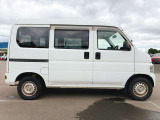 お客様のご予算帯に合わせたお車を常時100台以上取り揃えています!当社のスタッフがお客様のお車選びをしっかりサポートしご提案させていただきます!