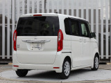 お支払いはホンダクレジットをご利用ください。運転免許所をご持参いただければ審査が可能です。また月々のお支払金額を抑えられるなど、メリットがいっぱいの据え置きクレジットもご用意しております。