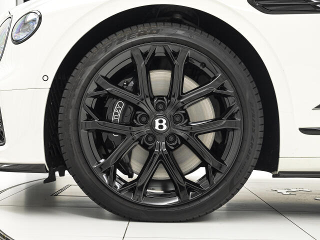 ベントレー　フライングスパーホイール　9.5+41 114.3用変換有 ベントレー フライングスパーホイール 9.5+41 114.3用変換有