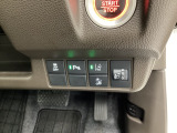 パーキングセンサー等も付いております!