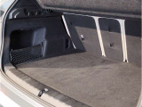 運転の楽しいBMWでは、アクセルを踏み込んでしまいそうになりますが、速度表示も見やすいため、常にお車の速度を把握できます。
