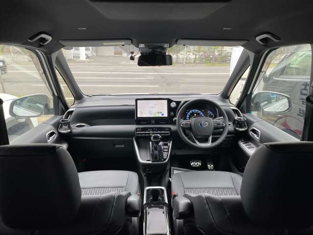 トヨタ ノア 1.8 ハイブリッド S-Z E-Four 4WD の中古車詳細 (53,000km
