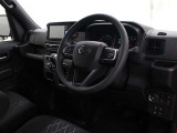運転席廻りです。