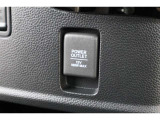 シガーソケットが付いているので、車から電源を取ることが出来ます