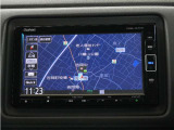 純正ベーシックインターナビ(VXM-184VFi)&バックカメラが装備されているので、普段の使い勝手もロングドライブも快適です。