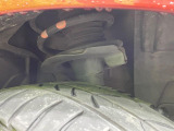 お車を安心してお乗りいただく為には、足回りの定期点検が欠かせません。サービスサポート(有償保証)では無料点検もご提供しており、安心のカーライフをお過ごしいただけるサポート体制が整っています。