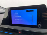 ブルートゥースに接続することにより、スマホに入ったお気に入りの音楽を車内で楽しむことができます♪あると本当に便利な機能になっています!