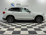 BMWを熟知したメカニックによる100項目の点検・整備を行います。不具合箇所、交換時期に達している部品に関しましては、全て当社負担で交換してからのご納車となります。