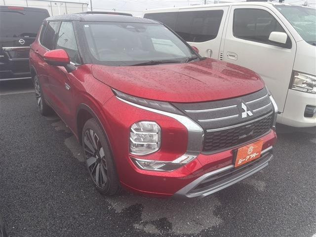 アウトランダー PHEV 2.4 P エグゼクティブ パッケージ 4WD ワンオーナー YAMAHAサウ...
