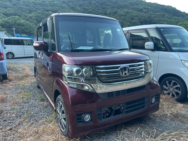 ホンダ N-BOXカスタム 