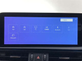 ブルートゥースに接続することにより、スマホに入ったお気に入りの音楽を車内で楽しむことができます♪あると本当に便利な機能になっています!
