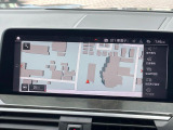 ●純正ナビ:一体感のあるナビは、高級感ある車内を演出してくれます。オーディオ機能も充実しておりますので、運転もより楽しめます♪