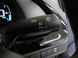 オートライト機能装備です!車外の明るさに応じて、自動的にライトの点灯・消灯をしてくれます♪