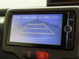 バックモニターを装備しております。