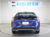 「中古車ハイブリッド保証」付き。ハイブリッド機構を無償で保証します。保証期間は、初度登録年月から10年目まで、またはロングラン保証が終わってから3年間。ただし累計走行距離が20万km以内です。