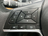 ステアリングスイッチ搭載!ハンドルひとつで手を離さなくても運転中視線をそらさなくても操作が出来て便利です♪