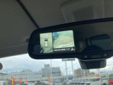 アラウンドビューモニターとバックカメラはルームミラーに映すことも出来ます!