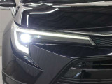 LEDヘッドランプには「オートマチックハイビームシステム」を搭載。夜間走行時にハイビームで走行可能と判断した場合、ロービームとハイビームを自動的に切り替え、前方視界確保をアシストします。