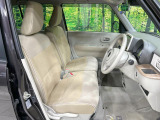 ドライバーによって運転しやすいポジションは異なり、あの車はどうなのか不安なこともありますよね。気になるお車は店頭で乗り込んでご確認いただけます♪