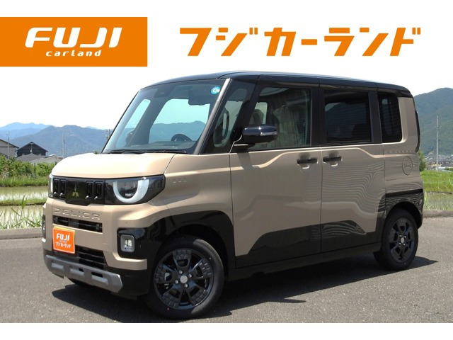 デリカミニ G プレミアム 4WD