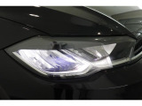 LEDヘッドライト+LEDテールランプ付き。高い視認性を確保しながら、消費電力の少なさと長寿命を実現させた次世代のライトです。