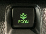 ★ECONスイッチ★ エコドライブを加速しよう!スイッチをONにすると、運転の仕方によるロスを抑え込み燃費をよくするようクルマが頑張ります(*^ー^*)燃費向上にチャレンジ♪