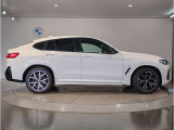 ☆BMWの前後重量配分50:50はエンジン自体をフロントタイヤよりも後ろにずらし、通常はエンジンルーム内に搭載される重量物であるバッテリーをトランクに移動させるなどして実現されています☆