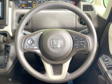 【ステアリングスイッチ】運転中、前方から目線をそらすことなく、オーディオ等の操作が可能な便利機能!安心&快適なドライブを演出してくれます♪