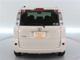 ロングラン保証付き。トヨタのお店で中古車をお買い上げいただいたお客様に安心で快適なカーライフをお約束する。1年間の保証です。