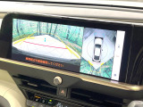 【パノラミックビューモニター】専用のカメラにより、上から見下ろしたような視点で360度クルマの周囲を確認することができます☆死角部分も確認しやすく、狭い場所での切り返しや駐車もスムーズに行えます。