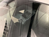 【ドライブレコーダー】事故やあおり運転を受けたとき等、映像を残せるので自身に過失がないことの証拠として利用できます。