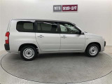 万が一の場合に相談できる自動車保険やJAFも取扱いしています。土日も対応してますよ ♪♪